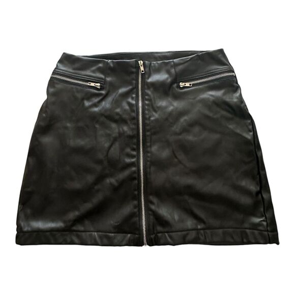 spirit halloween Black Faux Leather Frint Zip mini skirt Sz Large - Picture 1 of 10